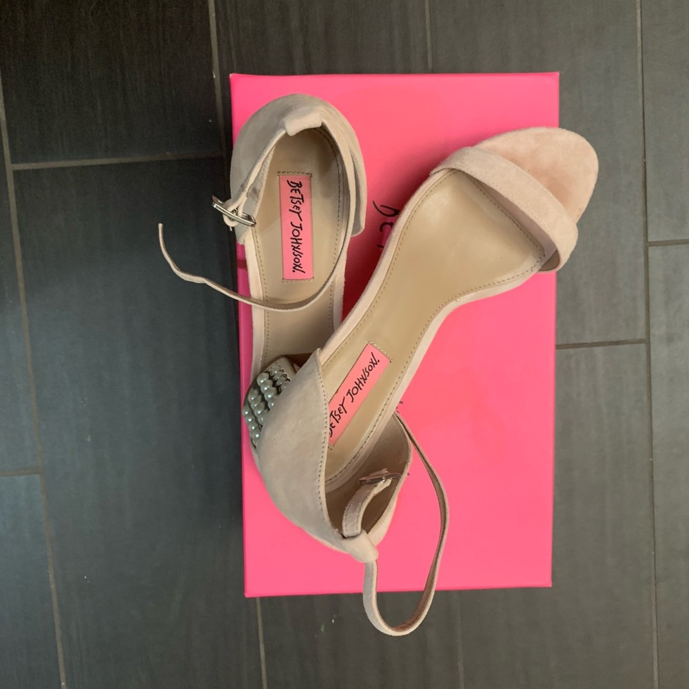 Betsy Johnson Strappy Pearl Heel